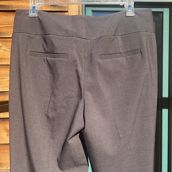 Kristin Davis Brown Business Pants, Size 10 - Picture 6 of 11